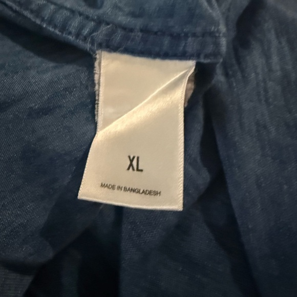 Express Blue Long Sleeve Button Down Shirt Size XL. - Picture 3 of 3